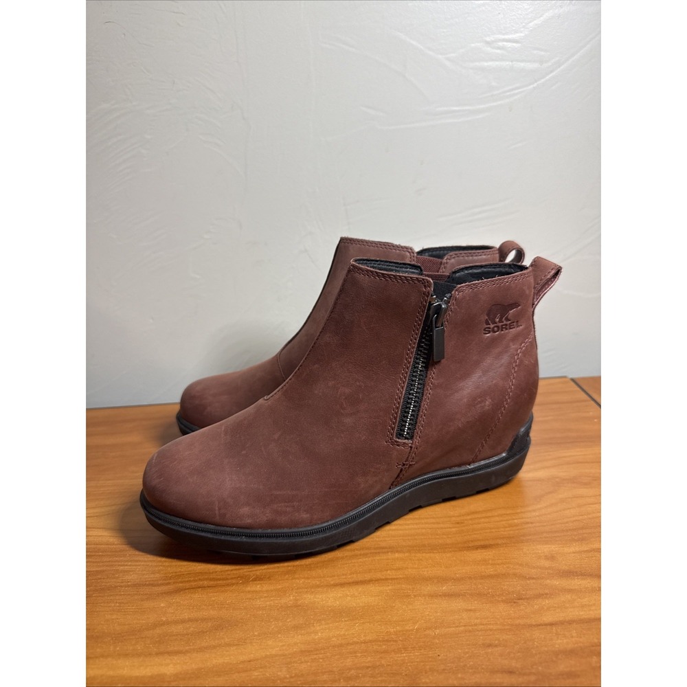Sorel Evie II Zip Booties Womens Red Spice Black Leather Round Toe Ankle Boots 9